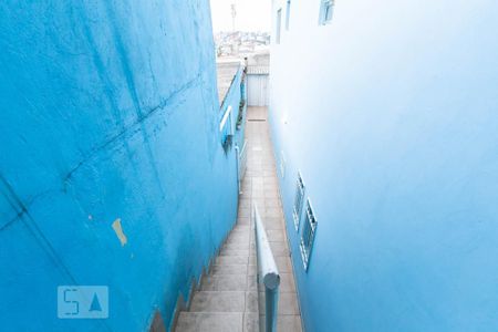 Casa à venda com 138m², 3 quartos e 2 vagasEscada