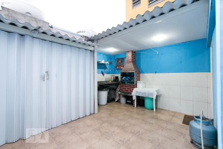 Casa à venda com 138m², 3 quartos e 2 vagasÁrea de Serviço