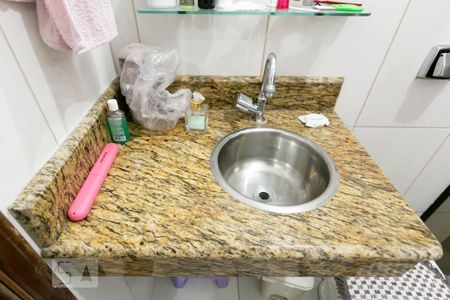 Detalhe banheiro de casa à venda com 3 quartos, 138m² em Jardim Pedro José Nunes, São Paulo