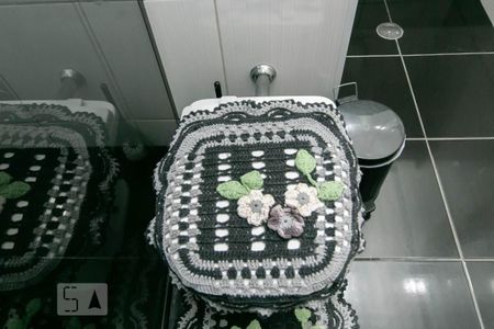 Casa à venda com 138m², 3 quartos e 2 vagasBanheiro da Suíte