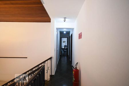 Casa à venda com 421m², 7 quartos e 6 vagasCorredor 2