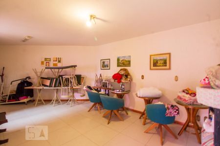 Casa para alugar com 350m², 4 quartos e 2 vagasQuarto 4