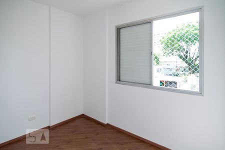 Quarto 1 de apartamento para alugar com 2 quartos, 65m² em Jardim Cidália, São Paulo