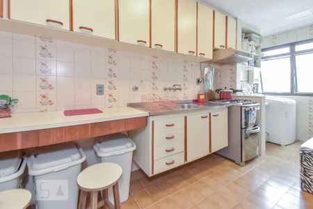 Apartamento para alugar com 65m², 2 quartos e 1 vagaCozinha