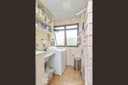 Apartamento para alugar com 65m², 2 quartos e 1 vagaÁrea de Serviço