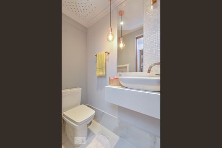 Apartamento para alugar com 65m², 2 quartos e 1 vagaLavabo