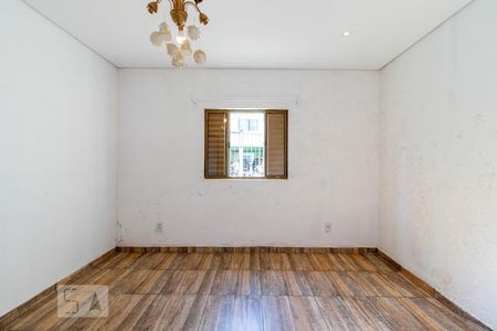 Quarto 1 de casa para alugar com 2 quartos, 100m² em Vila Cavaton, São Paulo