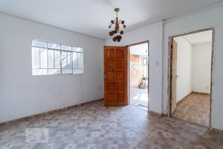 Sala de casa para alugar com 2 quartos, 100m² em Vila Cavaton, São Paulo