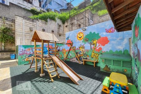 Apartamento à venda com 50m², 2 quartos e sem vagaÁrea Comum - Playground