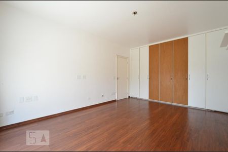 Casa à venda com 750m², 3 quartos e 5 vagasQuarto 3