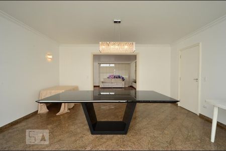 Casa à venda com 750m², 3 quartos e 5 vagasSala de Jantar