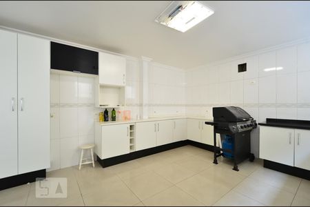 Casa à venda com 750m², 3 quartos e 5 vagasBanheiro