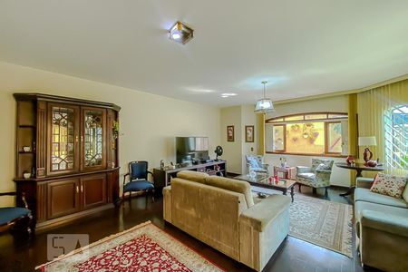 Sala de casa à venda com 4 quartos, 400m² em Chácara Califórnia, São Paulo