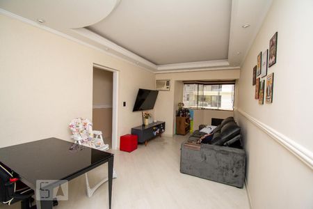 Sala de Apartamento com 3 quartos, 84m² Jardim Maia