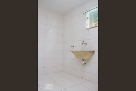 Área de Serviço de casa para alugar com 2 quartos, 76m² em Água Santa, Rio de Janeiro