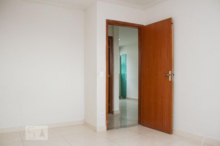 Casa para alugar com 76m², 2 quartos e sem vagaQuarto 01