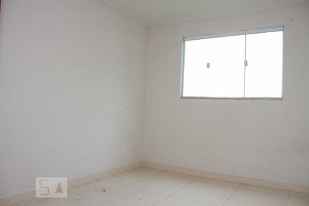 Quarto 01 de casa para alugar com 2 quartos, 76m² em Água Santa, Rio de Janeiro