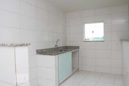 Casa para alugar com 76m², 2 quartos e sem vagaCozinha Americana