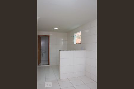 Casa para alugar com 76m², 2 quartos e sem vagaCozinha Americana