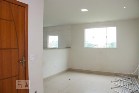 Casa para alugar com 2 quartos, 76m² em Água Santa, Rio de Janeiro