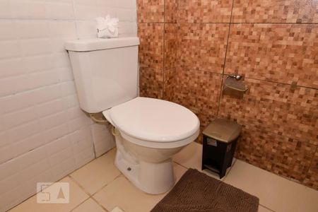 Apartamento para alugar com 63m², 2 quartos e sem vagaBanheiro