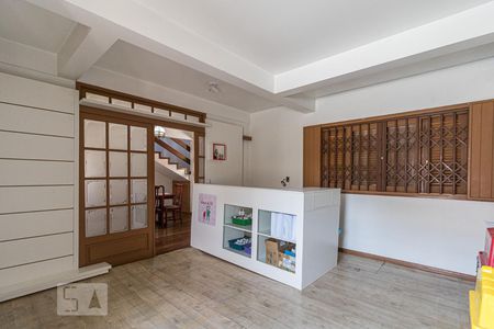 Sala de casa à venda com 6 quartos, 288m² em Jardim Floresta, Porto Alegre