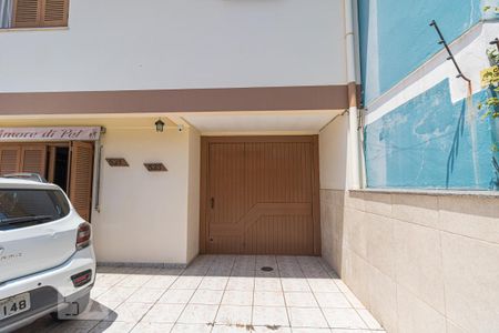 Casa à venda com 288m², 3 quartos e 4 vagas Casa à venda com 288m², 3 quartos e 4 vagasGaragem