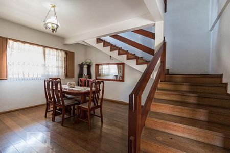 Sala de casa à venda com 3 quartos, 288m² em Jardim Floresta, Porto Alegre