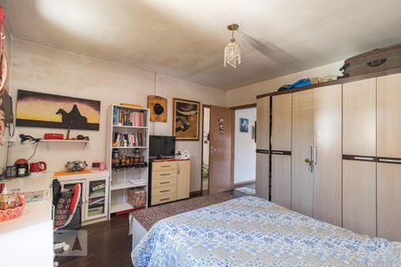 Casa à venda com 288m², 3 quartos e 4 vagas Casa à venda com 288m², 3 quartos e 4 vagasQuarto 1 suite