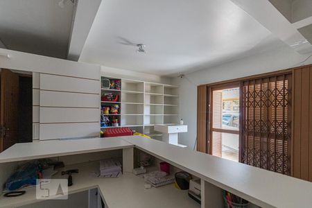 Sala de casa à venda com 3 quartos, 288m² em Jardim Floresta, Porto Alegre