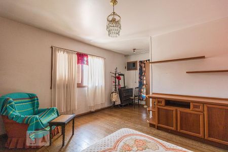 Casa à venda com 288m², 3 quartos e 4 vagas Casa à venda com 288m², 3 quartos e 4 vagasQuarto 2 suite