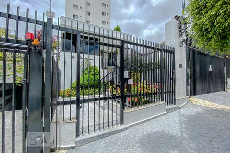 Apartamento para alugar com 98m², 3 quartos e 1 vagaFachada