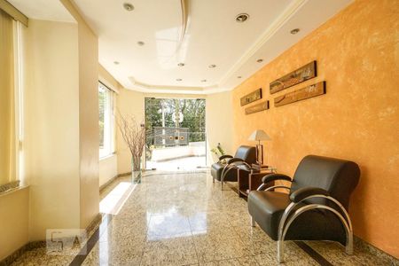 Apartamento à venda com 170m², 3 quartos e 3 vagasHall social