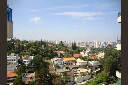 Apartamento à venda com 440m², 4 quartos e 5 vagas Apartamento à venda com 440m², 4 quartos e 5 vagasVista