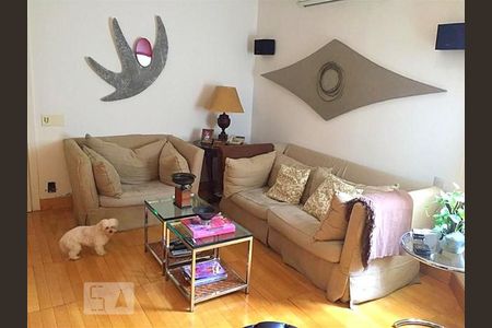 Apartamento à venda com 440m², 4 quartos e 5 vagas Apartamento à venda com 440m², 4 quartos e 5 vagasSala