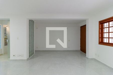 Sala de casa para alugar com 2 quartos, 105m² em Jardim Santo Amaro, São Paulo