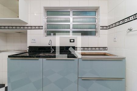 Casa para alugar com 105m², 2 quartos e 2 vagasCozinha