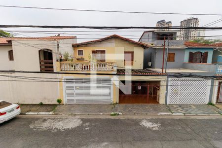 Casa para alugar com 105m², 2 quartos e 2 vagasVista da Sacada