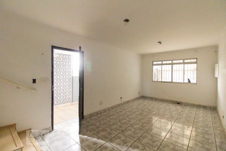 Sala de casa para alugar com 3 quartos, 120m² em Vila Basileia, São Paulo