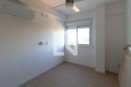 Suíte  de apartamento à venda com 2 quartos, 71m² em Camaquã, Porto Alegre