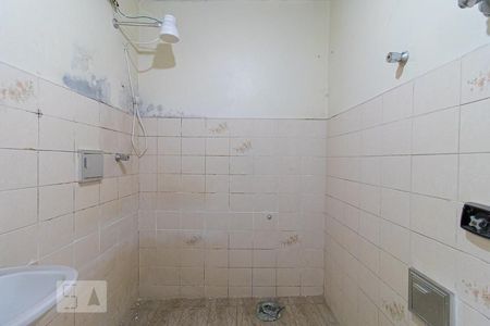 Banheiro de apartamento para alugar com 1 quarto, 50m² em Bela Vista, São Paulo