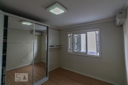 Casa à venda com 200m², 4 quartos e 2 vagas Casa à venda com 200m², 4 quartos e 2 vagasQuarto 1