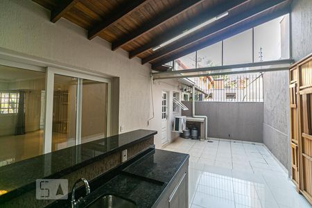 Churrasqueira de casa à venda com 4 quartos, 200m² em Ipanema, Porto Alegre