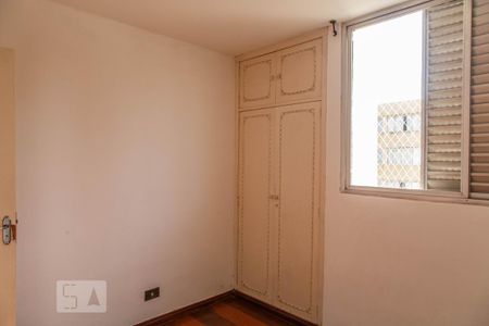 Quarto 2 de apartamento para alugar com 2 quartos, 60m² em Vila Gomes Cardim, São Paulo