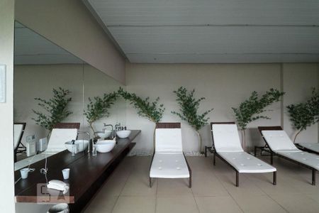 Apartamento à venda com 76m², 2 quartos e 1 vagaÁrea comum 