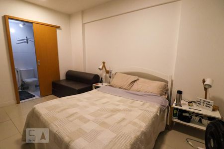 Apartamento à venda com 76m², 2 quartos e 1 vagaSuíte