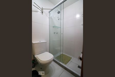 Apartamento à venda com 76m², 2 quartos e 1 vagaBanheiro da Suíte