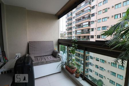 Apartamento à venda com 76m², 2 quartos e 1 vagaVaranda da Sala