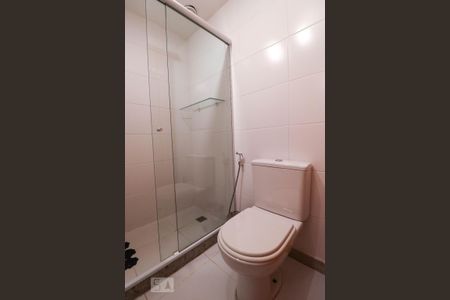 Apartamento à venda com 76m², 2 quartos e 1 vagaBanheiro 