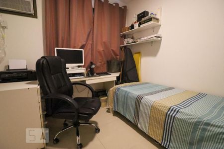 Apartamento à venda com 76m², 2 quartos e 1 vagaQuarto